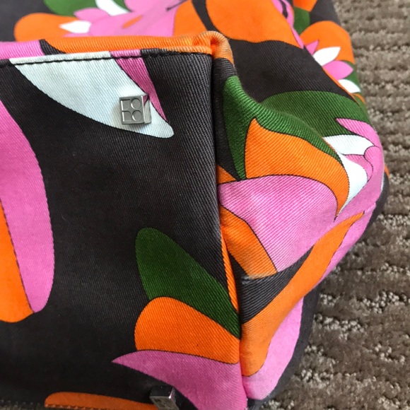 Kate Spade Diaper/ Weekend Bag - Picture 7 of 8